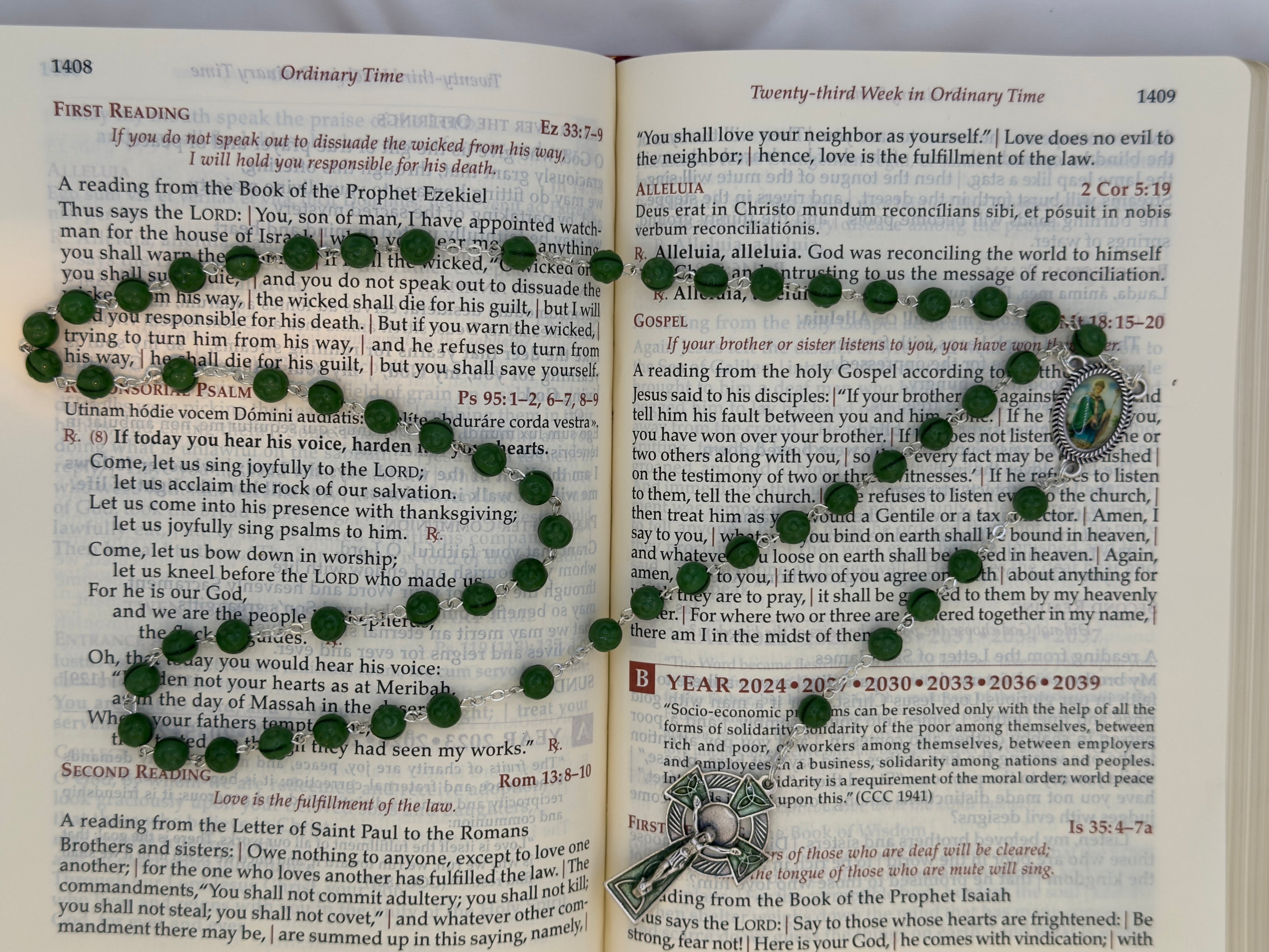 Saint Patrick Rosary with Shamrock Beads