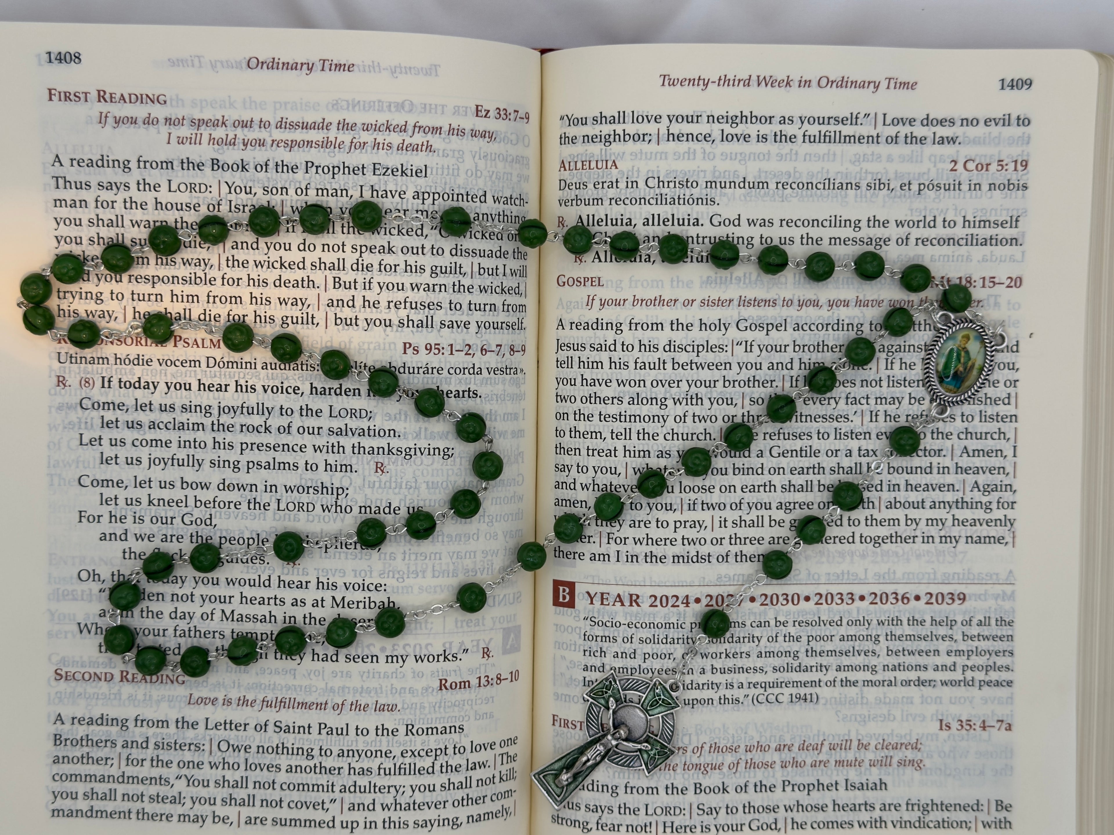Saint Patrick Rosary with Shamrock Beads